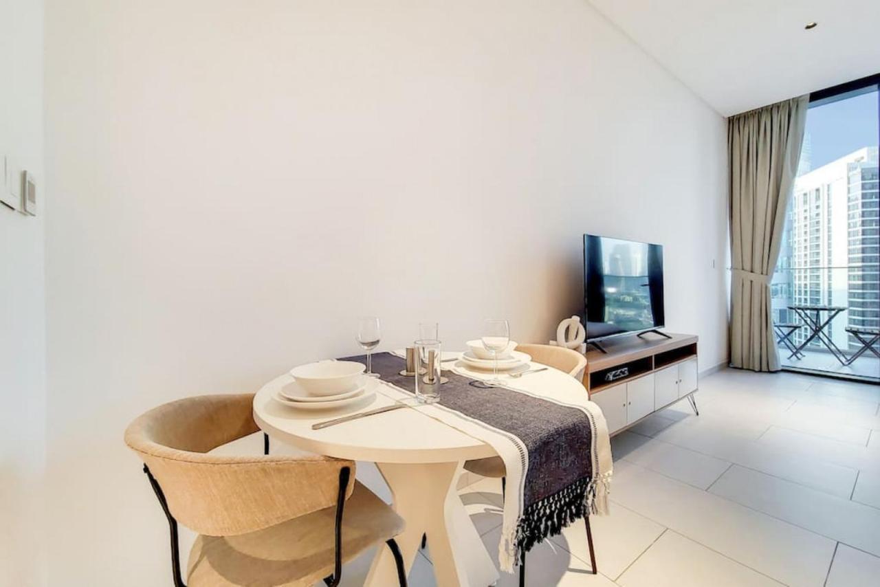 Marquise Square Tower, Business Bay - Bright Studio Dubai Ngoại thất bức ảnh